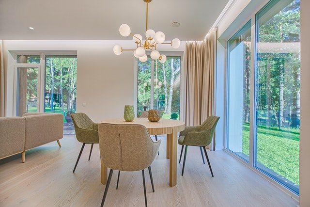 Round table with chairs in Dining room